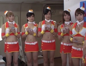 สายการบินชั้นพิเศษ แอร์โฮสเตสให้บริการทางเพศเย็ดหีฟรี