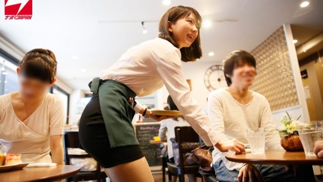 จีบเด็กเสิร์ฟ ต้องมีเงินถึงได้เย็ดหี แล้วจะติดใจเพราะเธอลีลาเด็ด